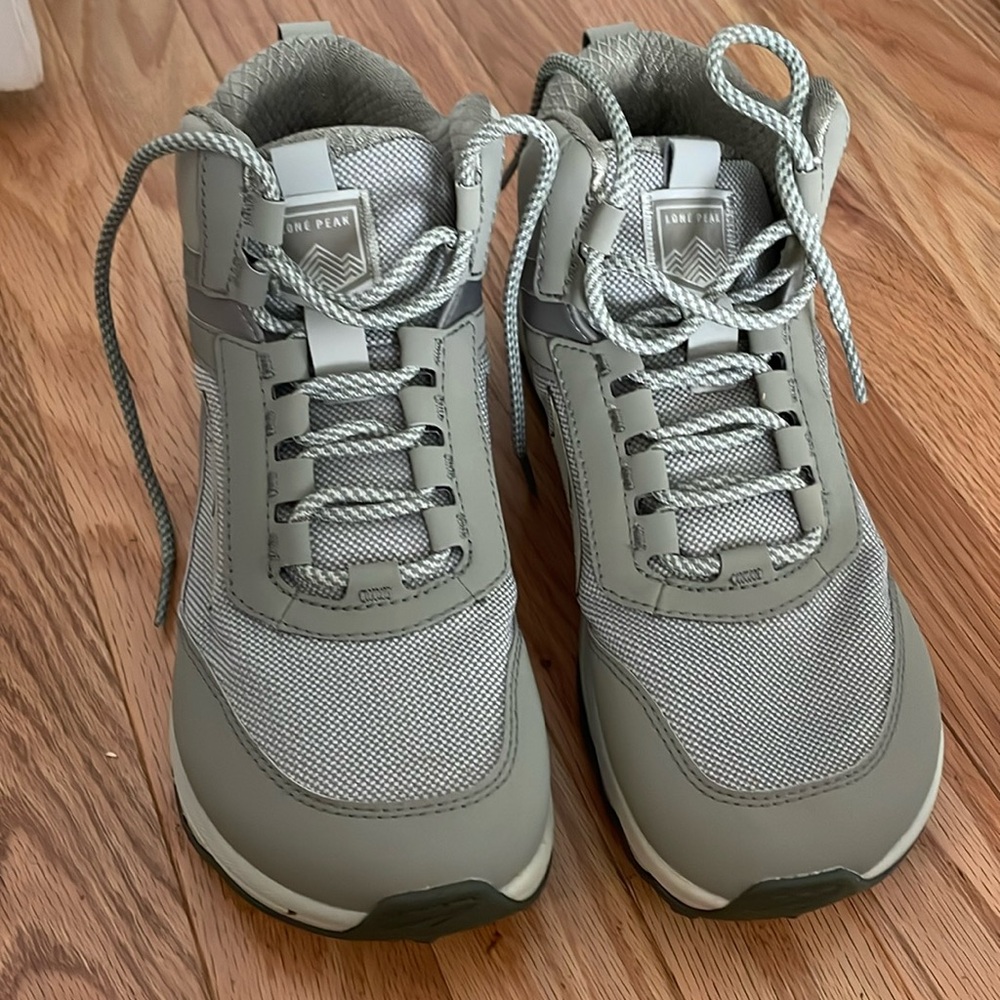 Altra women hiking boot